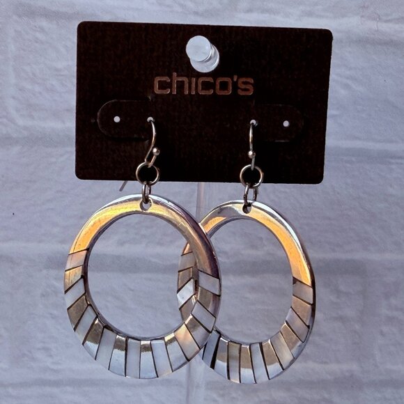 Vintage Chico’s Y2K Silver Hoop Earrings with Mother-of-Pearl Accents Modern NOS - Picture 3 of 10